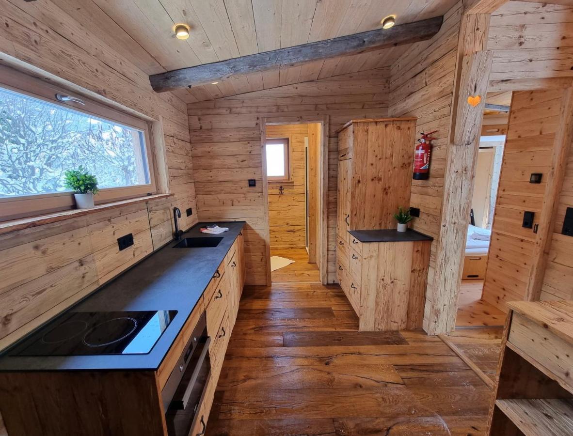 Chaleny - Das Erste Tiny House Chalet Im Zillertal Hainzenberg Exterior photo